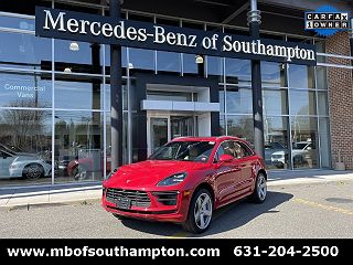 2021 Porsche Macan Turbo WP1AF2A57MLB60453 in Southampton, NY 1