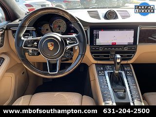 2021 Porsche Macan Turbo WP1AF2A57MLB60453 in Southampton, NY 11