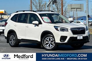 2021 Subaru Forester Premium JF2SKAJC5MH460619 in Central Point, OR 1
