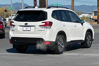 2021 Subaru Forester Premium JF2SKAJC5MH460619 in Central Point, OR 4