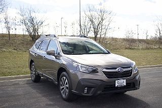 2021 Subaru Outback Premium 4S4BTAFCXM3116782 in Kenosha, WI