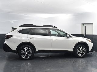 2021 Subaru Outback Limited 4S4BTAMC9M3117764 in Milwaukee, WI 5