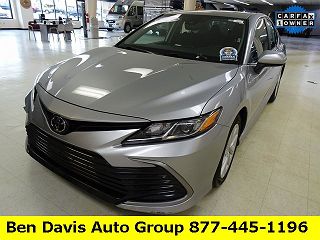 2021 Toyota Camry LE VIN: 4T1C11AKXMU573871