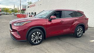 2021 Toyota Highlander XLE 5TDGZRBH1MS544943 in Akron, OH 3