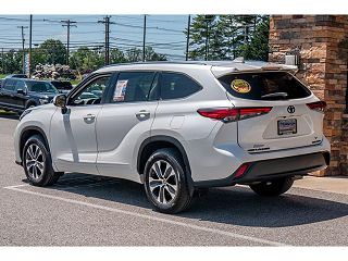 2021 Toyota Highlander XLE 5TDGZRBHXMS080650 in Dover, PA 5