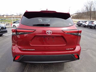 2021 Toyota Highlander XLE 5TDGZRBH8MS558242 in Johnstown, PA 4