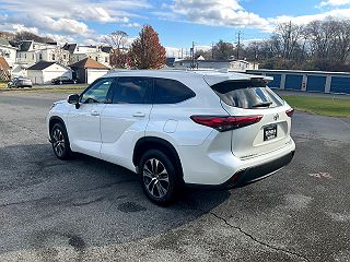2021 Toyota Highlander XLE 5TDGZRBH4MS115358 in Reading, PA 5