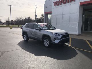 2021 Toyota RAV4 XLE 2T3P1RFV3MW216798 in Benton Harbor, MI 4