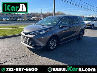 2021 Toyota Sienna LE 5TDKRKEC9MS031411 in Howell, NJ 1