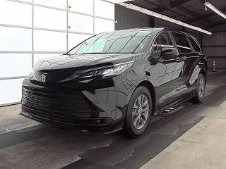 2021 Toyota Sienna LE 5TDKRKEC3MS048835 in Howell, NJ
