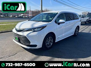 2021 Toyota Sienna LE 5TDKRKEC1MS028308 in Howell, NJ 1