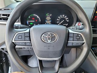 2021 Toyota Sienna LE 5TDKRKEC0MS043897 in Novato, CA 16