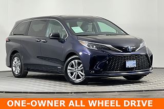 2021 Toyota Sienna XSE 5TDXSKFC3MS001829 in Portland, OR