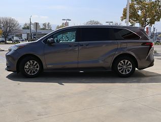 2021 Toyota Sienna LE 5TDKRKEC1MS023853 in Valencia, CA 6