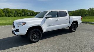 2021 Toyota Tacoma TRD Off Road 5TFCZ5AN2MX267874 in White River Junction, VT 4