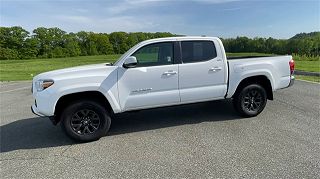 2021 Toyota Tacoma TRD Off Road 5TFCZ5AN2MX267874 in White River Junction, VT 5