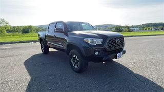 2021 Toyota Tacoma TRD Off Road 5TFCZ5AN6MX268591 in White River Junction, VT 2