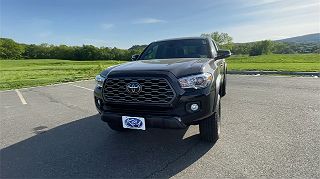 2021 Toyota Tacoma TRD Off Road 5TFCZ5AN6MX268591 in White River Junction, VT 3