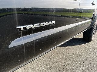 2021 Toyota Tacoma TRD Off Road 5TFCZ5AN6MX268591 in White River Junction, VT 33