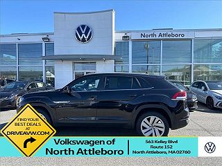 2021 Volkswagen Atlas SE 1V2HC2CA2MC225842 in North Attleboro, MA 1