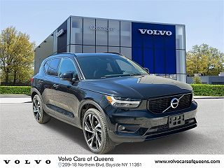 2021 Volvo XC40 T5 R-Design VIN: YV4162UM1M2424807