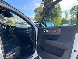 2021 Volvo XC40 T5 R-Design YV4162UM0M2553802 in Bellevue, WA 17