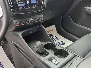 2021 Volvo XC40 T5 Momentum YV4162UK4M2576868 in Orangeburg, SC 20