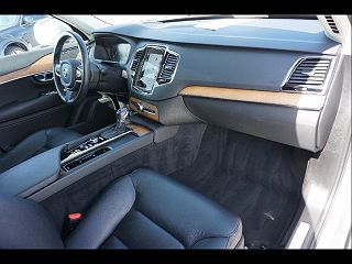 2021 Volvo XC90 T6 Momentum YV4A22PK2M1772742 in Tampa, FL 10