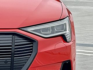 2022 Audi e-tron Premium WA1AAAGE4NB012943 in Los Angeles, CA 3