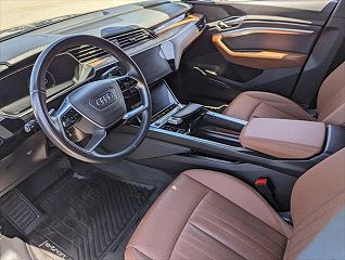 2022 Audi e-tron Premium Plus WA1LAAGE6NB028599 in Tempe, AZ 16