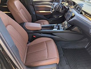 2022 Audi e-tron Premium Plus WA1LAAGE6NB028599 in Tempe, AZ 9