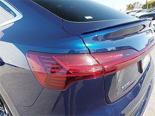 2022 Audi e-tron Premium Plus WA12AAGE0NB027945 in Torrance, CA 39