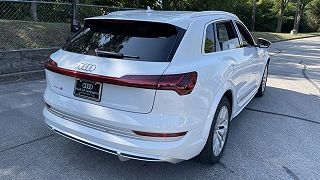 2022 Audi e-tron S Premium Plus WA1ACBGE7NB040364 in Lexington, KY 4