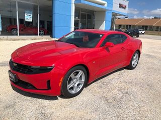 2022 Chevrolet Camaro LT 1G1FB1RX6N0119925 in Brady, TX 1