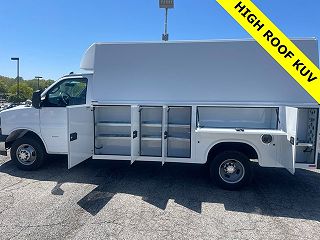 2022 Chevrolet Express 3500 1GB3GSC71N1290641 in Blue Springs, MO 18