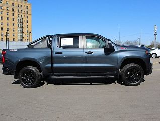 2022 Chevrolet Silverado 1500 LT 1GCPYFEL4NZ180776 in Detroit, MI 2