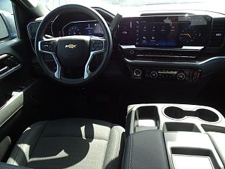 2022 Chevrolet Silverado 1500 LT 1GCUDDET8NZ643151 in Eagle Pass, TX 4