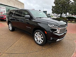 2022 Chevrolet Suburban High Country 1GNSKGKL9NR180558 in Knoxville, TN 3