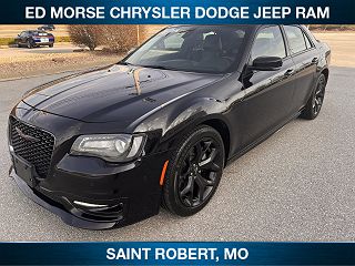 2022 Chrysler 300 S 2C3CCABT0NH162882 in Saint Robert, MO
