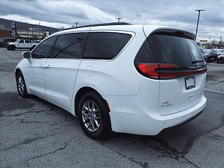 2022 Chrysler Pacifica Touring 2C4RC1FG3NR120350 in Altoona, PA 4