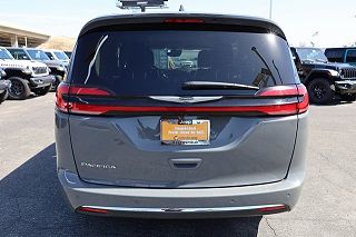 2022 Chrysler Pacifica Touring-L 2C4RC1BG1NR141977 in Bakersfield, CA 4