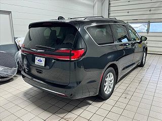2022 Chrysler Pacifica Touring-L 2C4RC1BG8NR137909 in Baraboo, WI 4