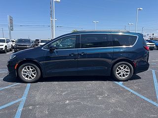 2022 Chrysler Pacifica Touring-L 2C4RC1BG6NR116069 in Bowling Green, OH 5