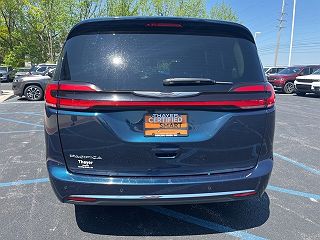 2022 Chrysler Pacifica Touring-L 2C4RC1BG6NR116069 in Bowling Green, OH 7