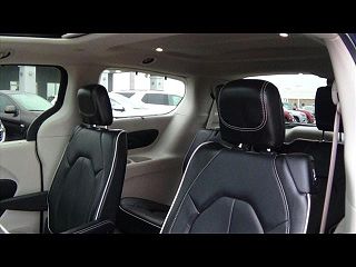 2022 Chrysler Pacifica Limited 2C4RC1GG8NR179666 in Cape Girardeau, MO 12