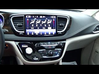 2022 Chrysler Pacifica Limited 2C4RC1GG8NR179666 in Cape Girardeau, MO 27