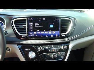 2022 Chrysler Pacifica Touring-L 2C4RC1L72NR143607 in Cape Girardeau, MO 25