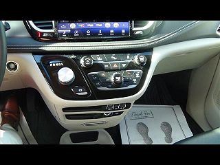 2022 Chrysler Pacifica Touring-L 2C4RC1L72NR143607 in Cape Girardeau, MO 26