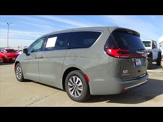 2022 Chrysler Pacifica Touring-L 2C4RC1L72NR143607 in Cape Girardeau, MO 8