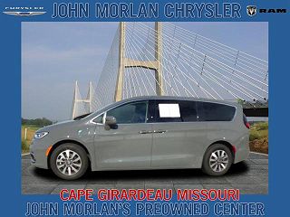 2022 Chrysler Pacifica Touring-L VIN: 2C4RC1L72NR143607